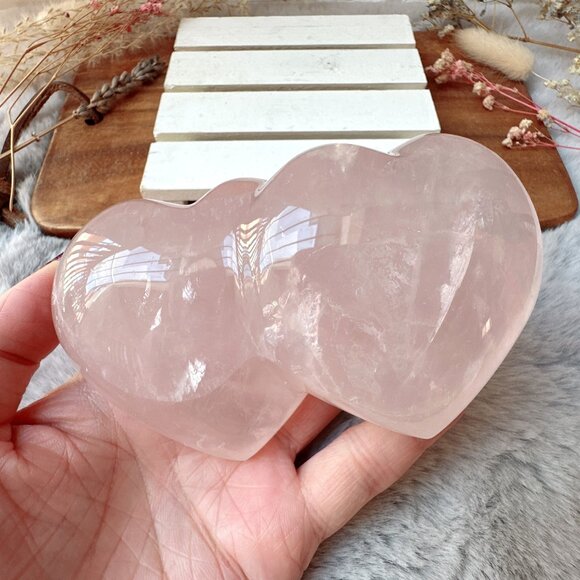 Gorgeous Rose Quartz Double Heart Carving - Picture 1 of 8